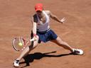 Cornet to face Hradecka in Strasbourg International final
