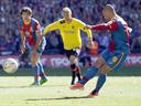 Phillips sends Crystal Palace into the Premier League