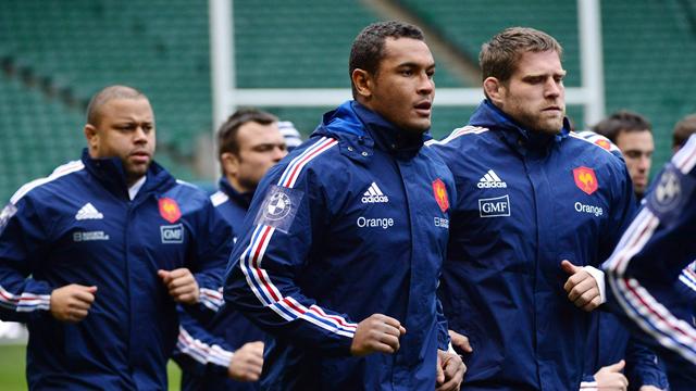 Bleus: le premier groupe s'est envolé