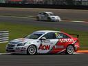 Muller sets test pace in Moscow