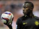 Hull sign Figueroa on a free