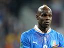 Prandelli cautions Balotelli
