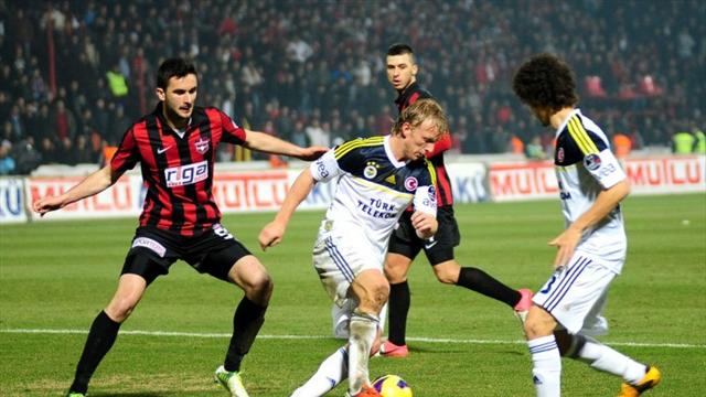 Fenerbahçe Gaziantepspor maçı canlı izle Lig TV (Fenerbahçe Gaziantepspor maçı izle)