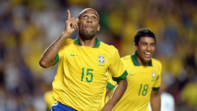 Five-star Brazil hammer Honduras
