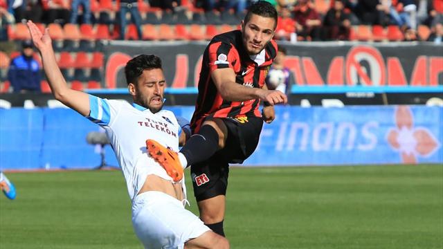 Trabzonspor, Zeki Yavru ile yollarını ayırdı