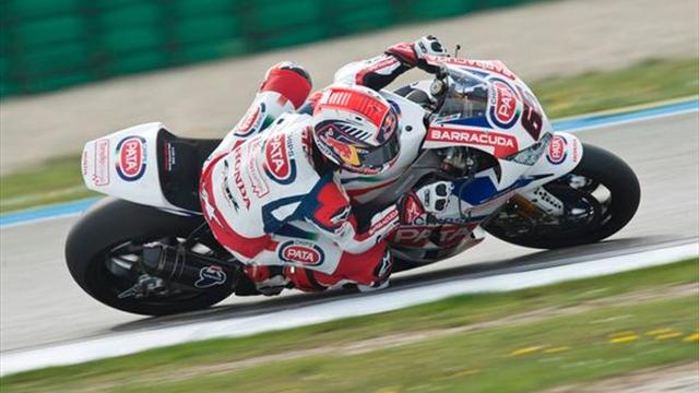 WSBK : Rea remporte la deuxième course, premier podium pour Lowes