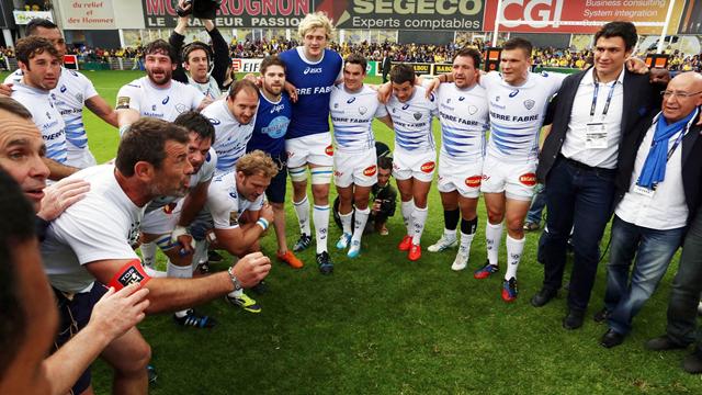 Oui, le champion en titre est toujours debout !