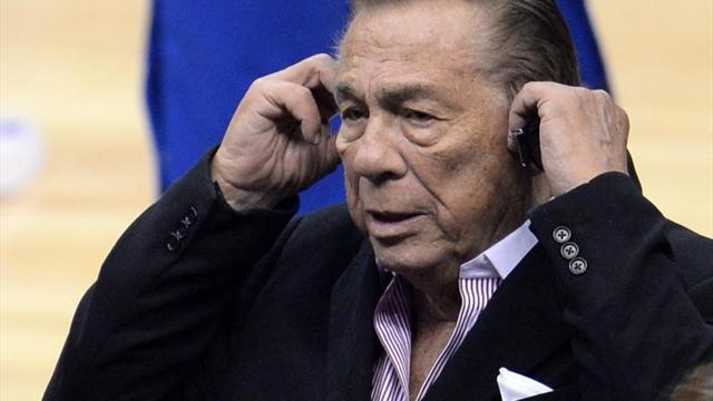 La vente des Clippers autorisée: Sterling perd une première bataille