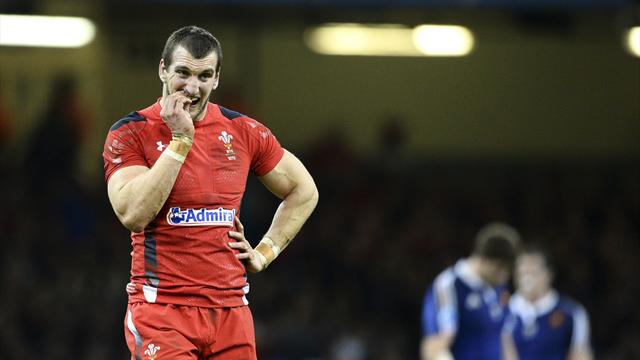 Warburton sacrifié avant le Mondial?