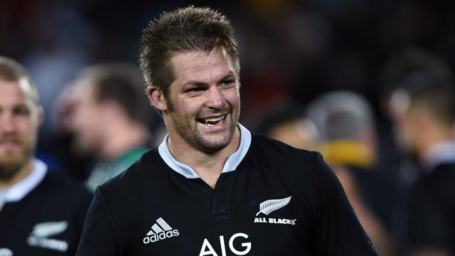 Critiqué, McCaw enchaine pourtant les records