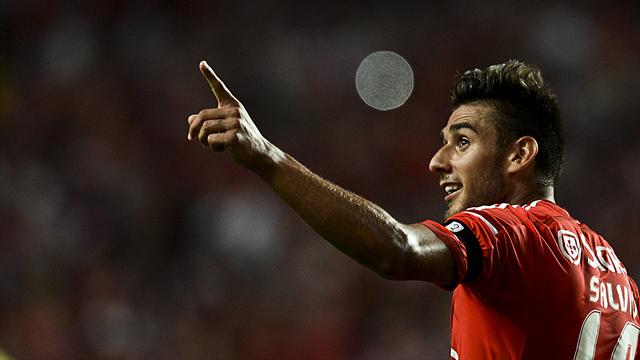 Benfica ligde doludizgin