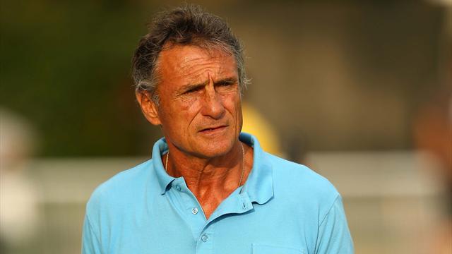 Novès: "C’est intolérable de voir certains comportements…"