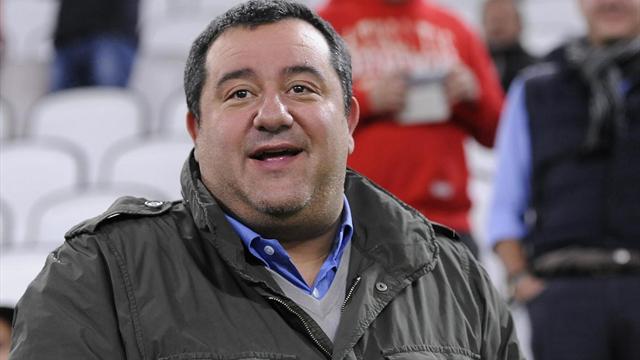 Raiola a ruota libera: "I cinesi del Milan? Stanno facendo solo figure di m..."