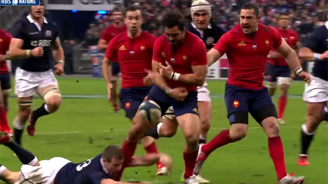 A 5m de l'en-but écossais, Huget a gâché la plus belle action des Bleus...