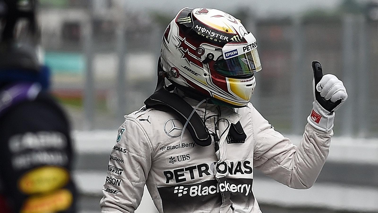 Spécial Sebastian Vettel (Formule un) - Page 13 1445304-30902930-1600-900