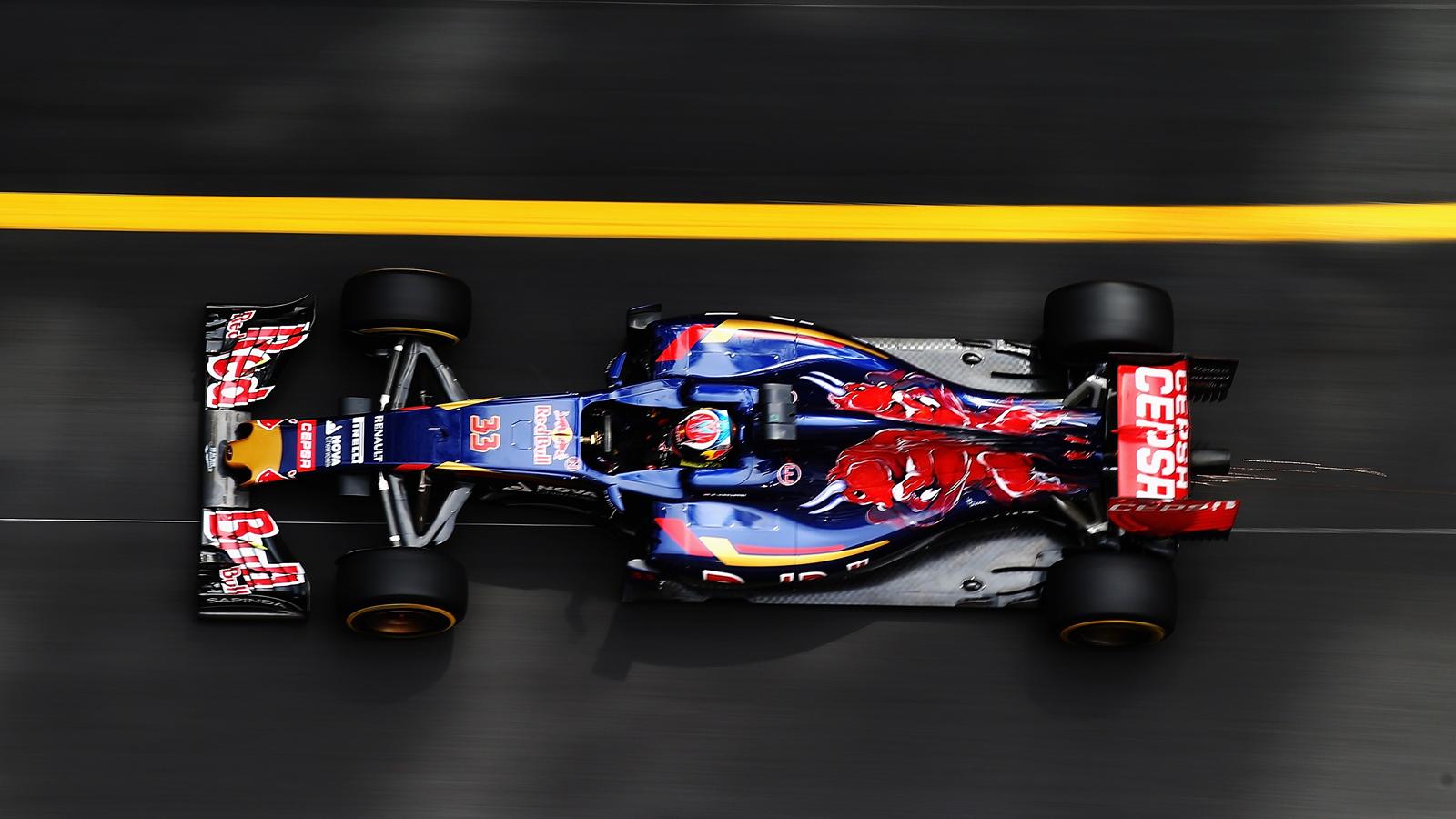 Spécial Sebastian Vettel (Formule un) - Page 20 1574310-33483582-1600-900