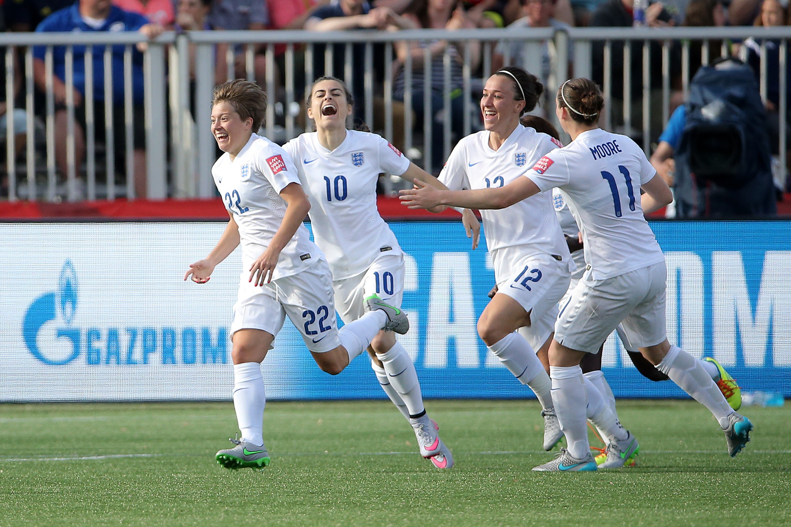 England celebrate scoring against Mexico at the Women's World Cup