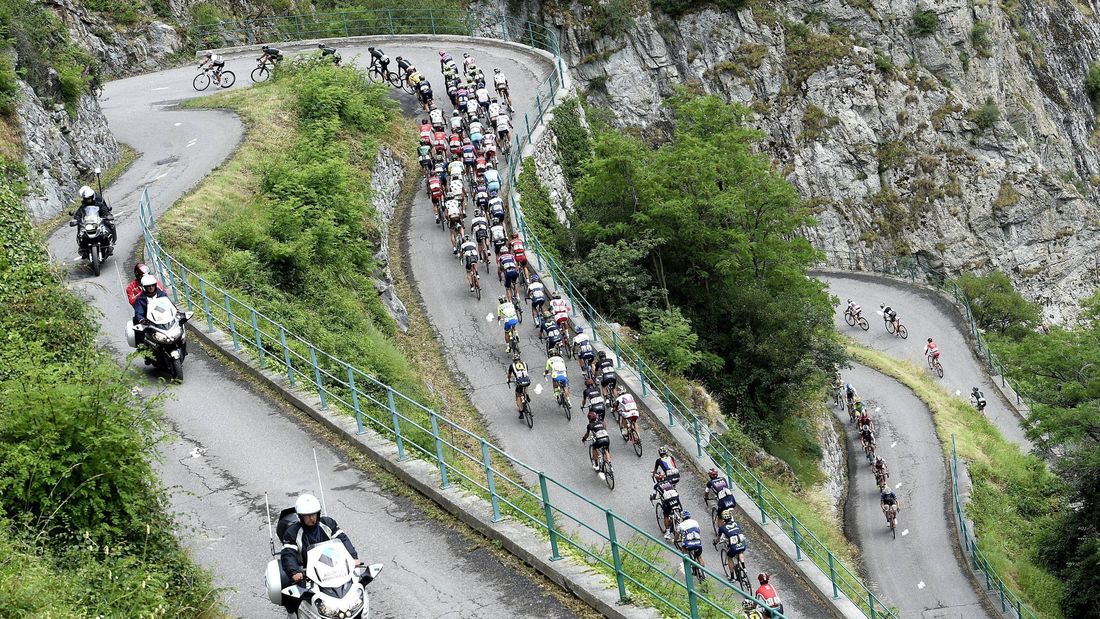 Lacets de Montvernier