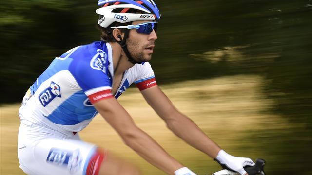 De nouveau battu sur la ligne, Pinot se console avec le maillot de leader