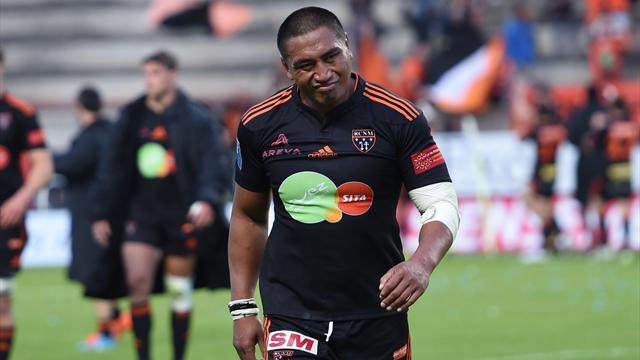 En enroulant son corps autour d’elle, Jerry Collins aurait sauvé la vie de sa fille