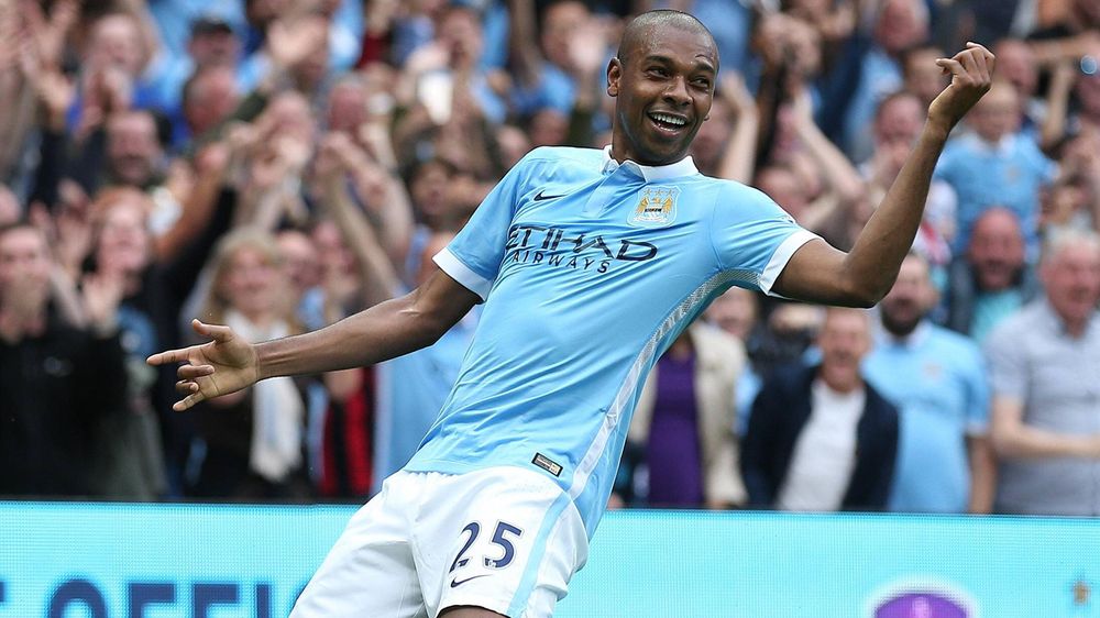 Fernandinho celebrates City's third