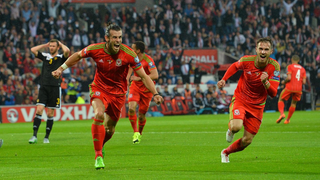 Gareth Bale et Aaron Ramsey, avec le pays de Galles.