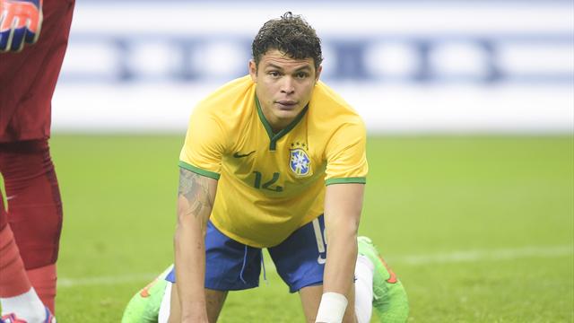 Thiago Silva toujours snobé par Dunga, qui se passe aussi de Lucas