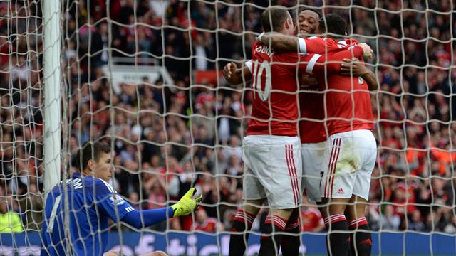 Manchester United prend le pouvoir, Arsenal soigne son réveil