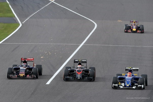 Двойной обгон Баттона