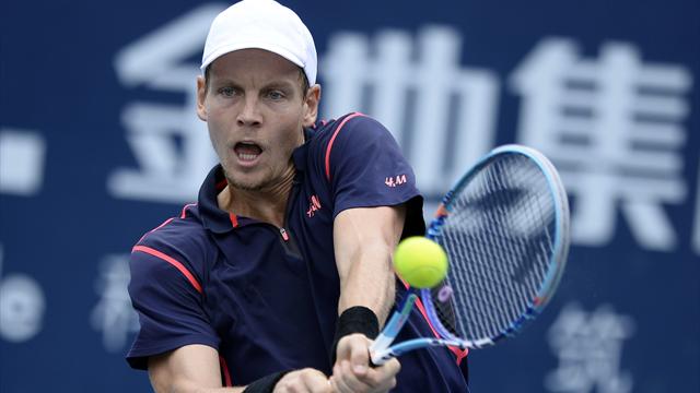 Berdych domine la surprise Sock pour conserver son titre à Stockholm