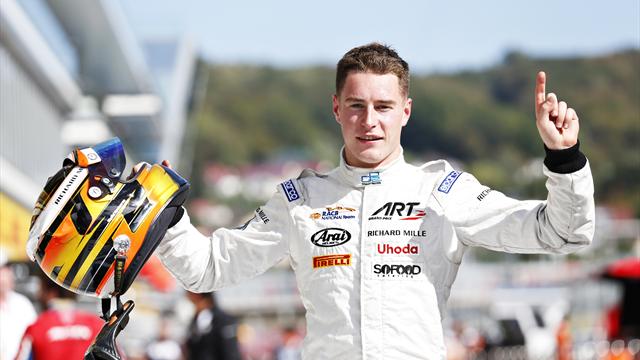 Stanaway vainqueur, Vandoorne champion