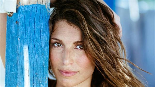 La minute foot de Laury Thilleman : Stade Brestois, Zlatan et le but de Petit face au Brésil en 98