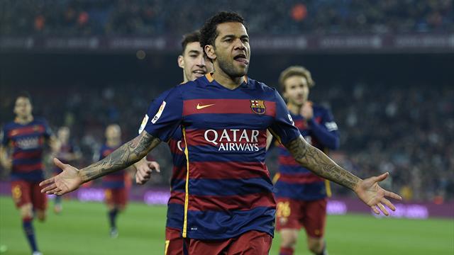 Dani Alves insulte la presse, le Barça se désolidarise