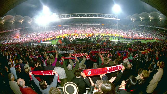 « Ils découpaient des morceaux de pelouse » : la voix de l’OL raconte ses souvenirs de Gerland
