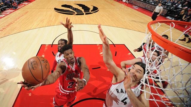 40 points en une mi-temps : Butler efface Jordan des tablettes des Bulls