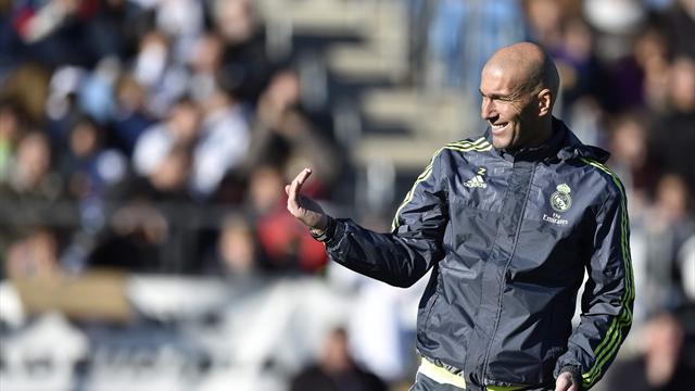ZZ accueilli sous les hourras pour son premier entraînement