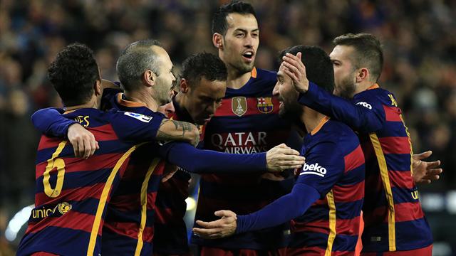 Le Barça a fait sa loi dans un derby chaud bouillant