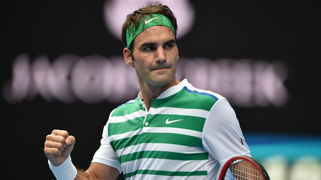 Federer sort Dolgopolov et poursuit sa balade