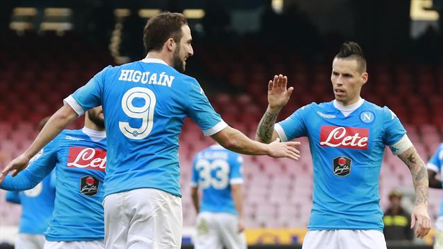 Le Napoli et la Juve se rendent coup pour coup