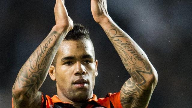 Non, la Chine n’a pas fini ses achats : Alex Teixeira débarque contre 50 millions