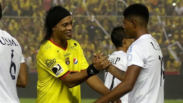 Leicester a tenté… Ronaldinho