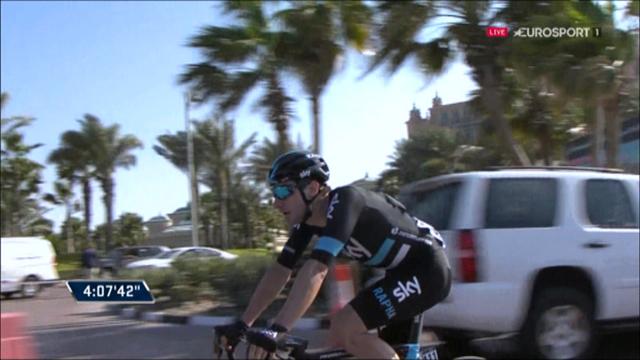 Cavendish et Kittel gênés par une chute, Viviani en profite pour s'imposer au sprint Cavendish et Kittel gênés par une chute, Viviani en profite pour s'imposer au sprint