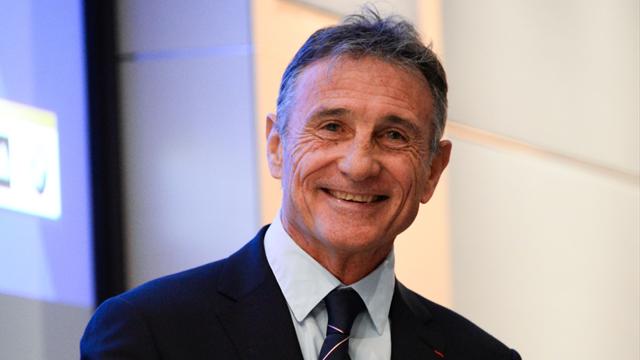 Novès: « Les joueurs ne pouvaient plus être des représentants commerciaux du rugby… »