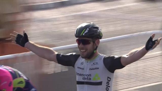 Cavendish coiffe tout le monde dès la 1re étape : sa victoire en vidéo Cavendish coiffe tout le monde dès la 1re étape : sa victoire en vidéo