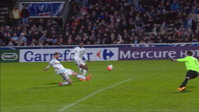 D'une belle reprise, Fletcher a scellé la qualification de l'OM D'une belle reprise, Fletcher a scellé la qualification de l'OM