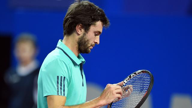 Simon sort d'entrée, sale mardi pour les Français à Marseille