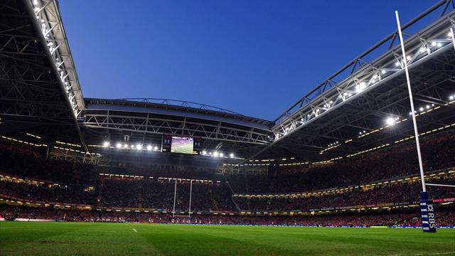 Le toit restera finalement ouvert pour Galles-France