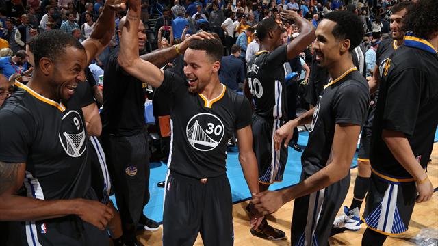 Il n'est pas humain : Curry fait tomber OKC avec 12 tirs à trois points, et le panier de la gagne