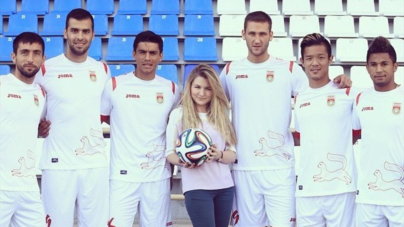 Календарь на 2012 год игр