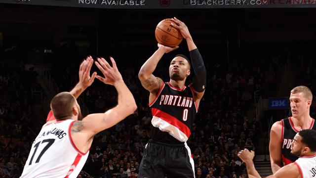 James sonne la charge à Cleveland, Lillard tourne à 50 points : ce qu’il faut retenir de la nuit